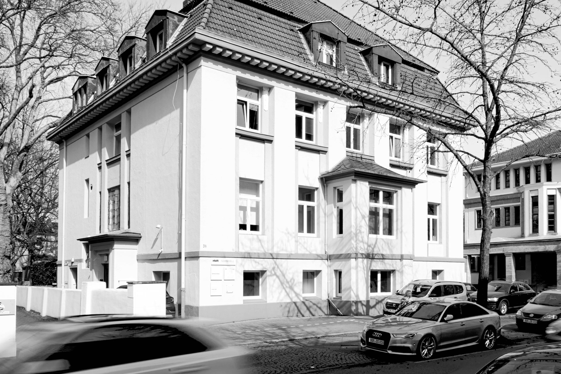 Buer07001-Haus-sw
